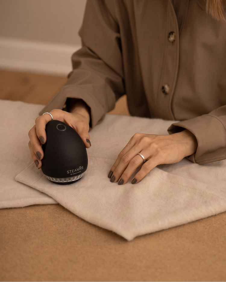 Elektrische Fabric Shaver — Zwart