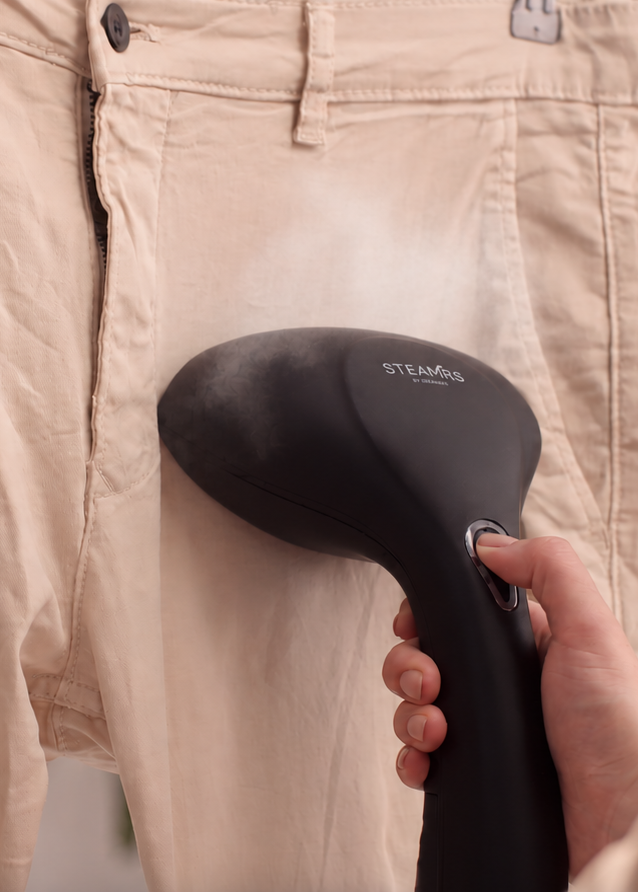 Garment Steamer — Black